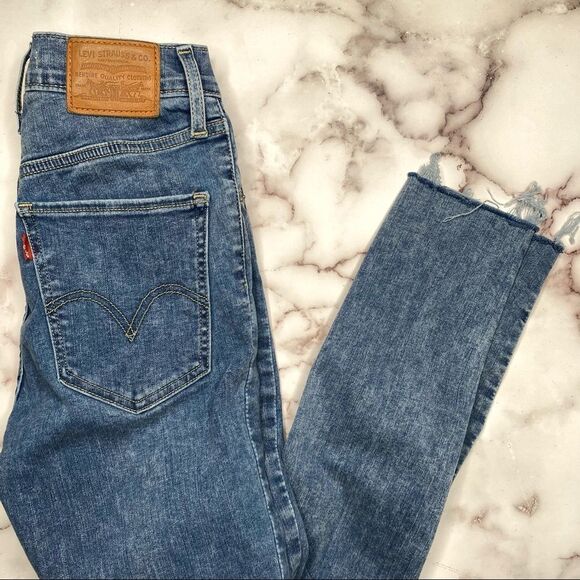 LEVI’S Mile High Super Skinny Blue Denim Jeans with Distressed Knees - Size 25 - Picture 10 of 11